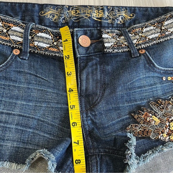 EUC! EXPRESS Embellished Sequin Beaded Raw Hem Cut Off Dark Blue Shorts Size 2 - Picture 8 of 8